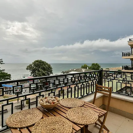 Boutique Golden Sands Апартаменты Варна